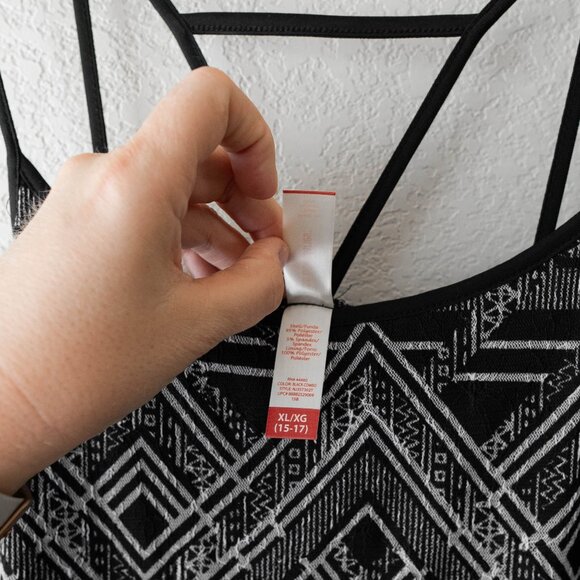 No Boundaries Women’s Size XL Black White Geometric Layered Y2K Strappy Dress - Picture 7 of 7